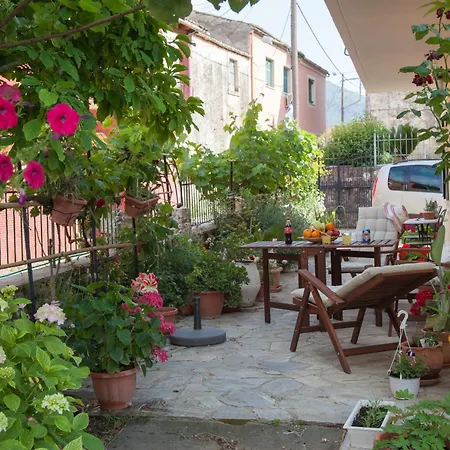 Ioli Traditional Corfu Apartment Agios Prokopios (Corfu)